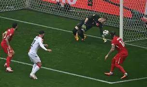 九游体育-包含Rookie巅峰对决,巴特勒与70激战德国队分钟,战术调整胜负难料!的词条