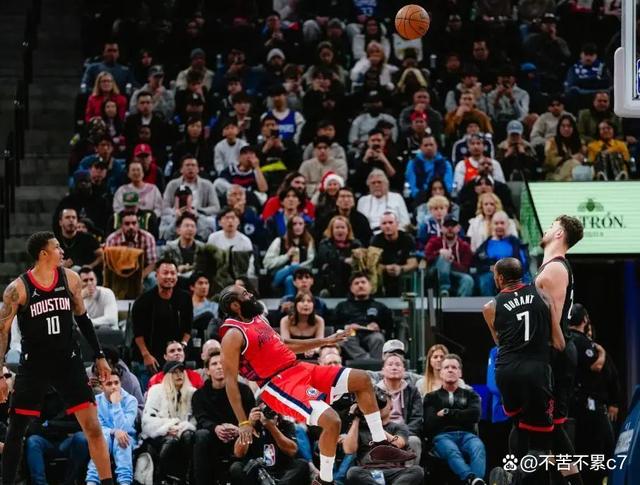 九游娱乐- 杜兰特关键节点出色防守,快船带队取胜的是谁 